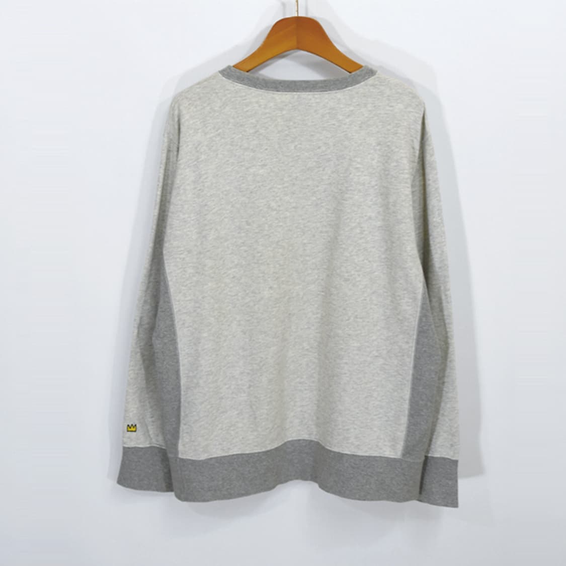 jean-michel basquiat uniqlo 스웨트셔츠 상품이미지2