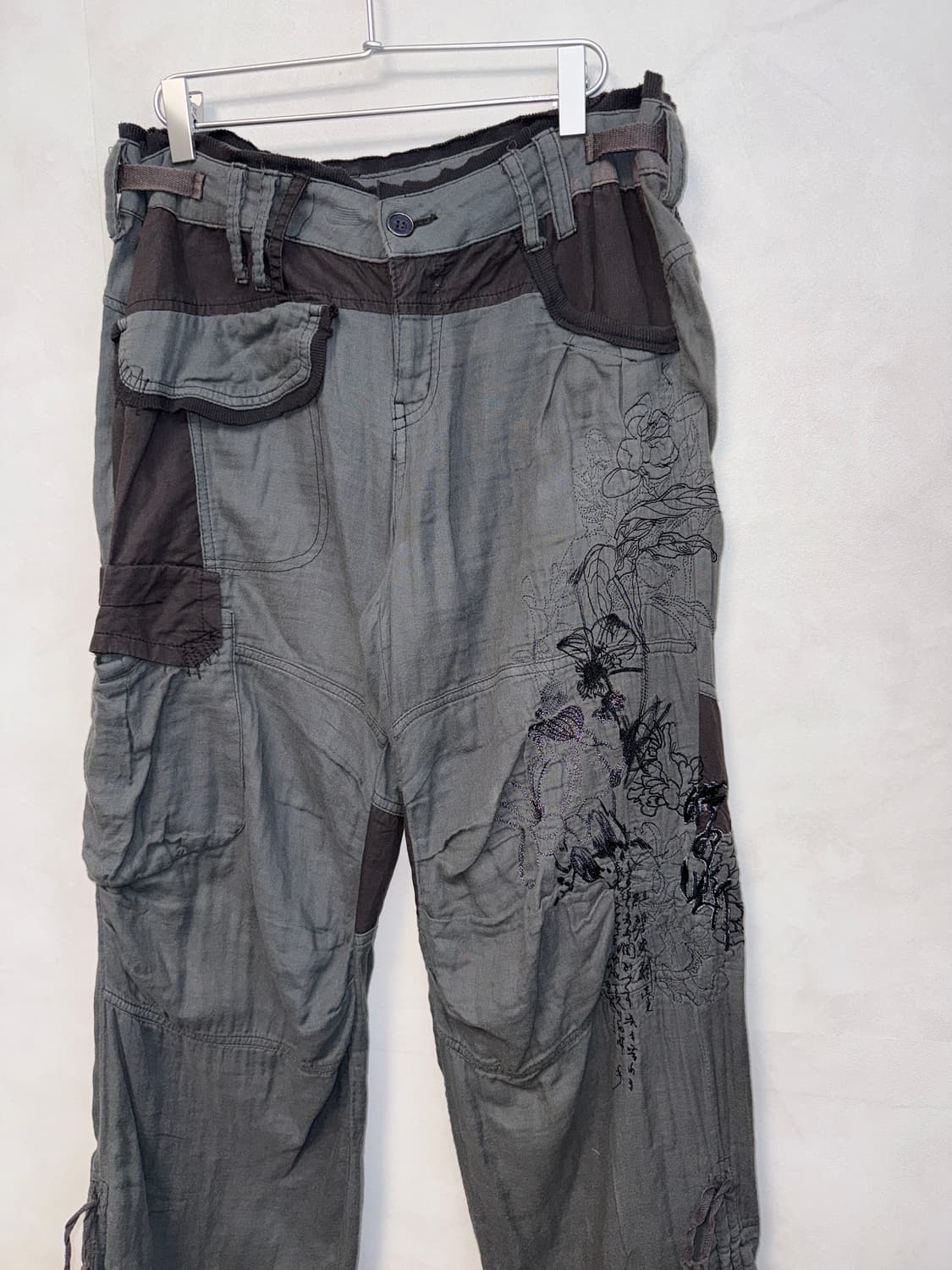 Charcoal oriental linen shirring 카고팬츠 상품이미지2