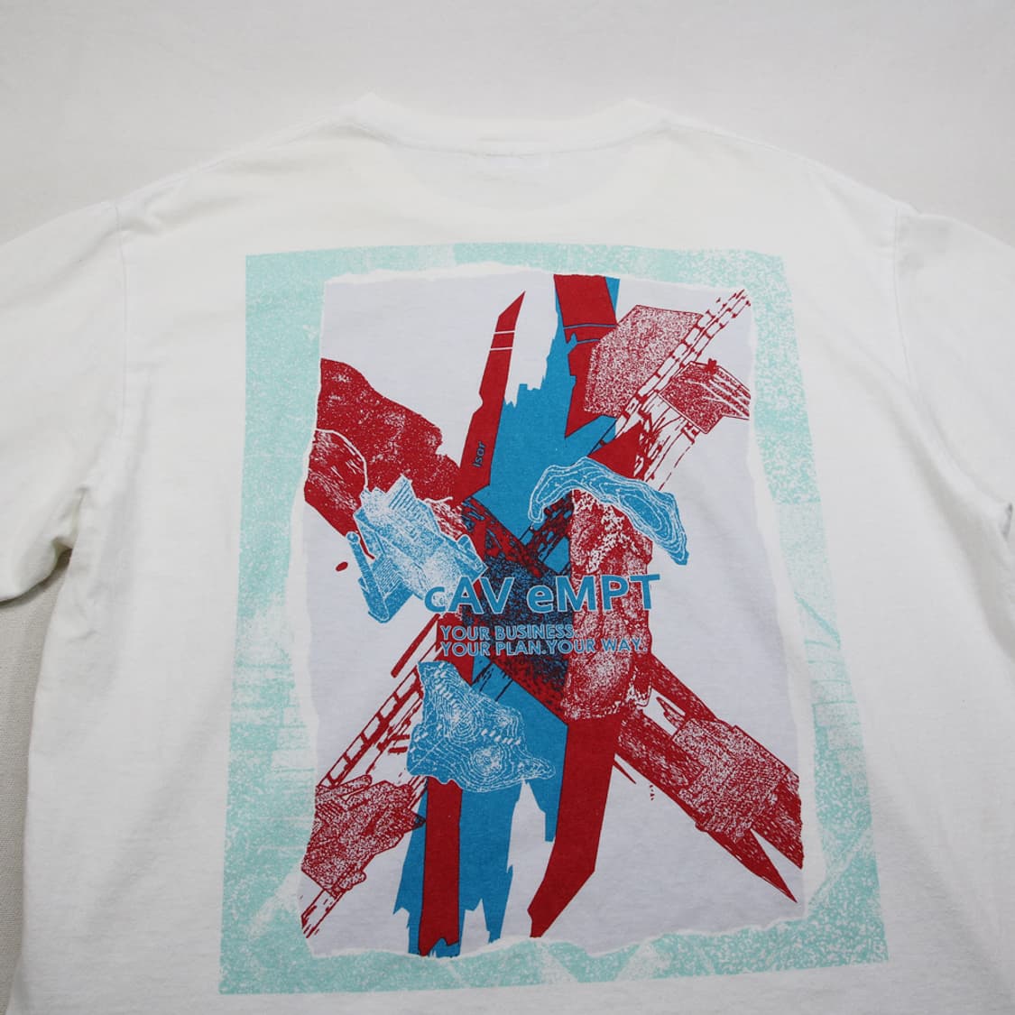 (착용컷) CAV EMPT 프린팅 롱 슬리브 (남성용 100-103) 상품이미지10