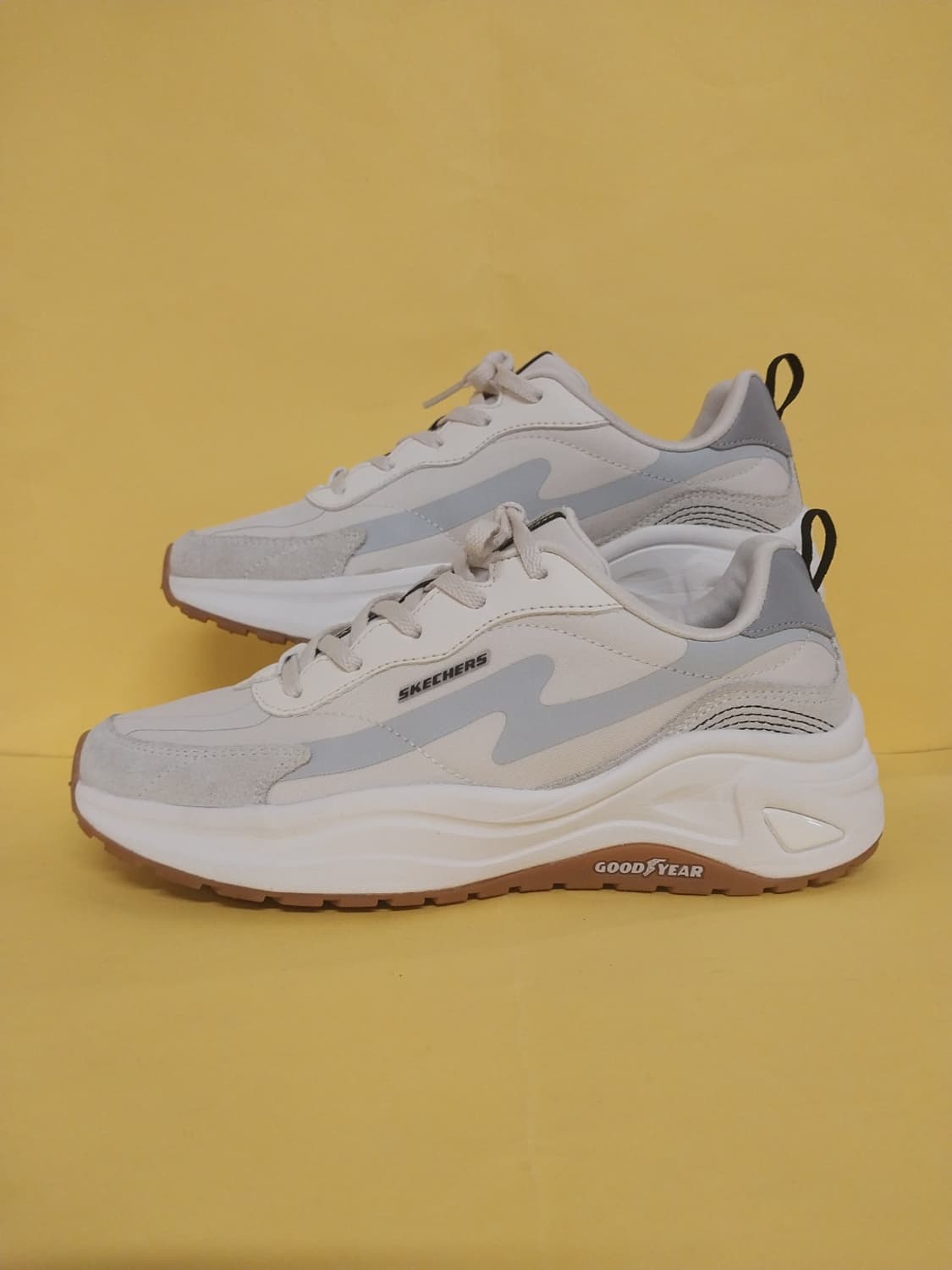 여성 스케쳐스 딜라이트 웨이브 운동화 (240) 상품이미지1