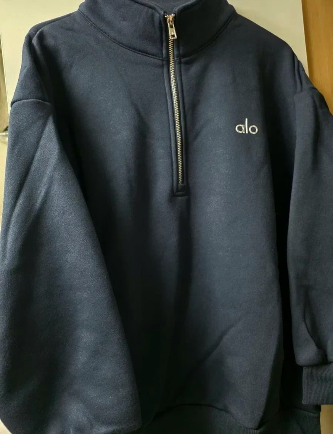 ALO 네이비 아콜레이드 반집업 맨투맨xs 상품이미지2