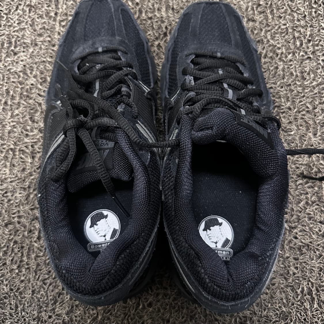 NIKE 나이키 줌 보메로 5 운동화 블랙 255사이즈 상품이미지6