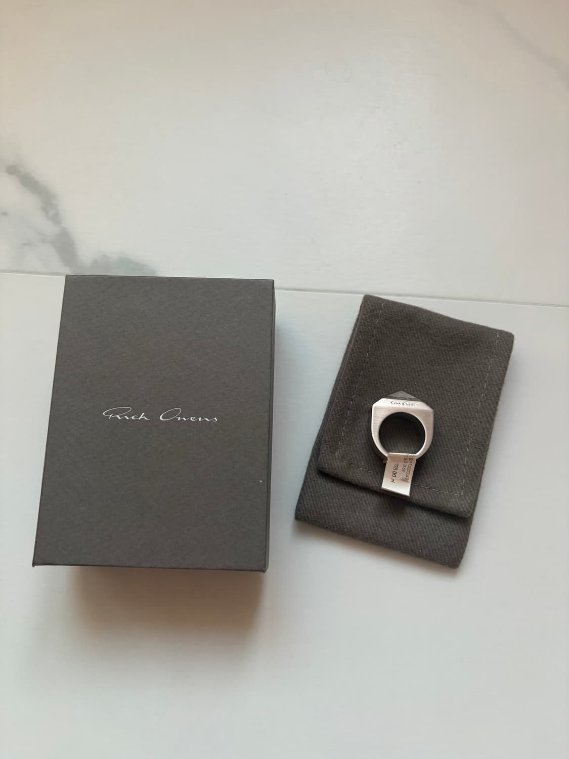 릭오웬스 피라미드링 56호 상품이미지2