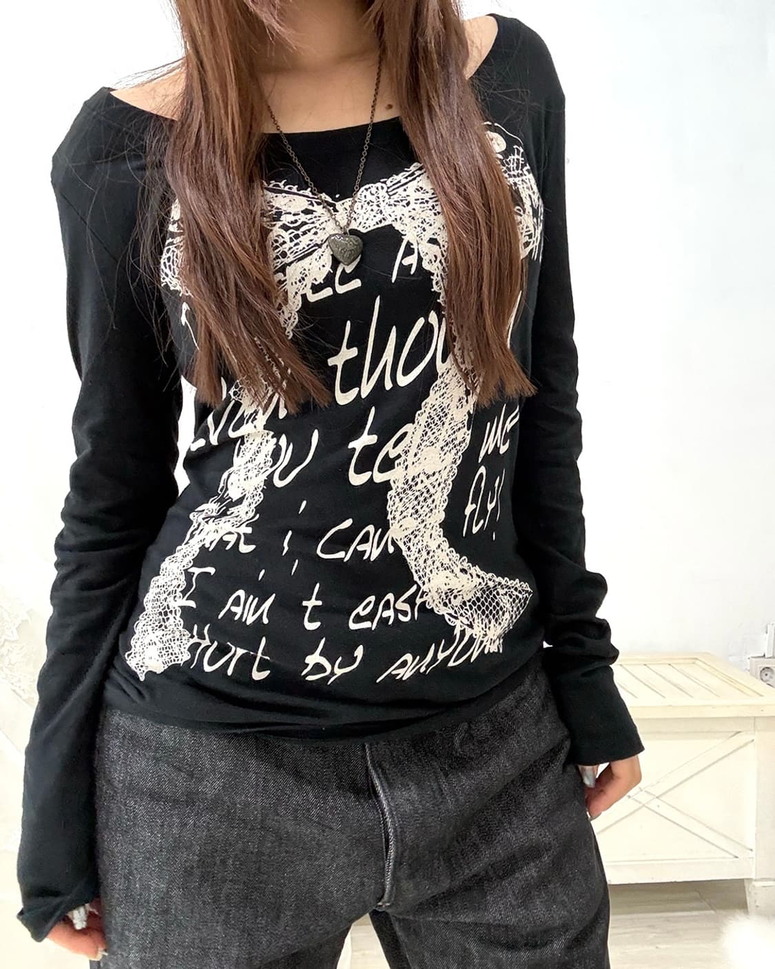 Black ribbon printed long sleeve 상품이미지2
