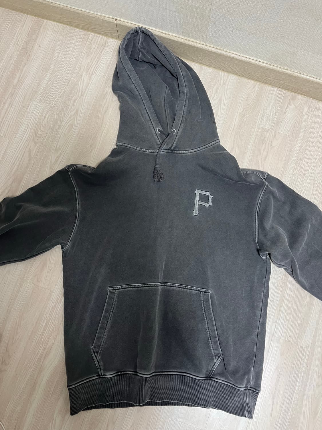 뉴에라 후드티 상품이미지1