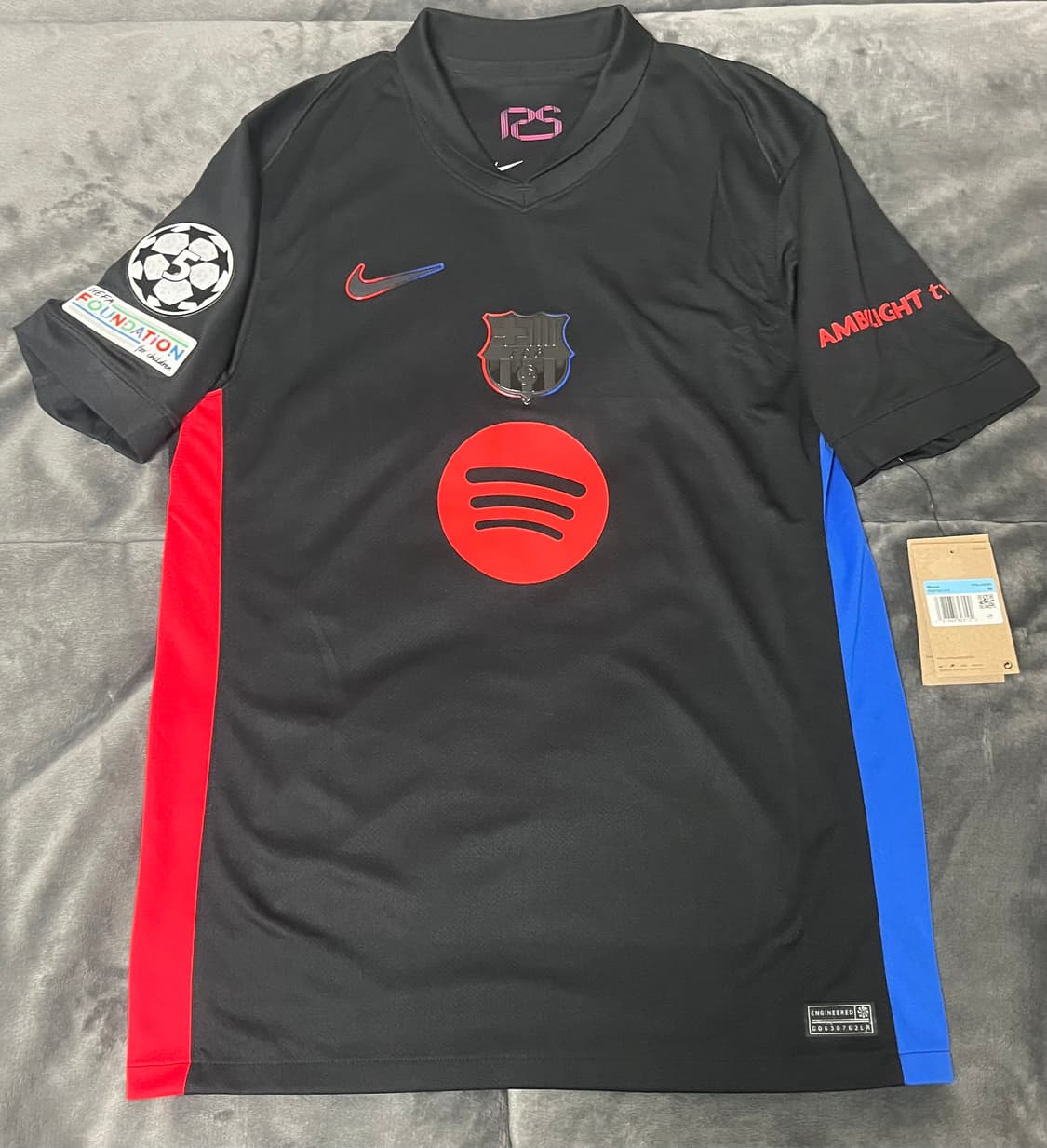 해외M(국내 L) 바르셀로나 24-25 어웨이 페드리 챔스 오피셜 마킹 상품이미지1