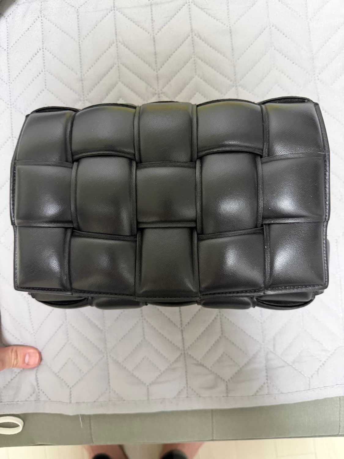 보테가 카세트백 상품이미지4