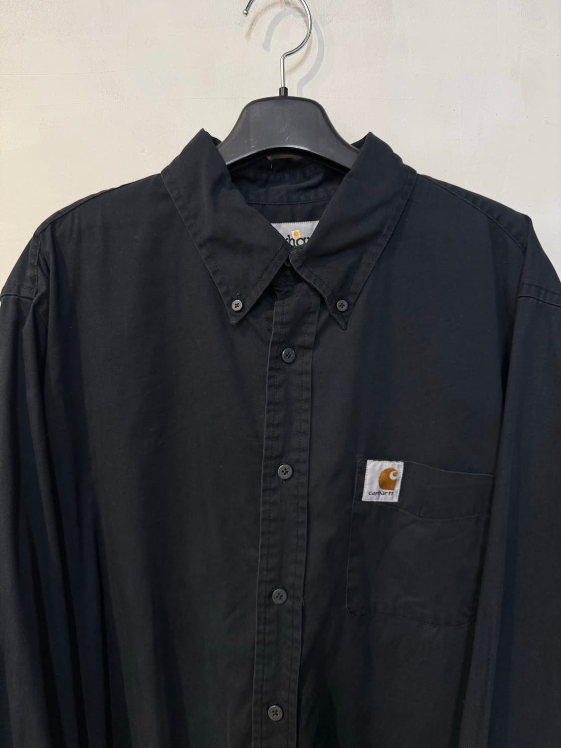 칼하트 블랙 긴팔셔츠 상품이미지2