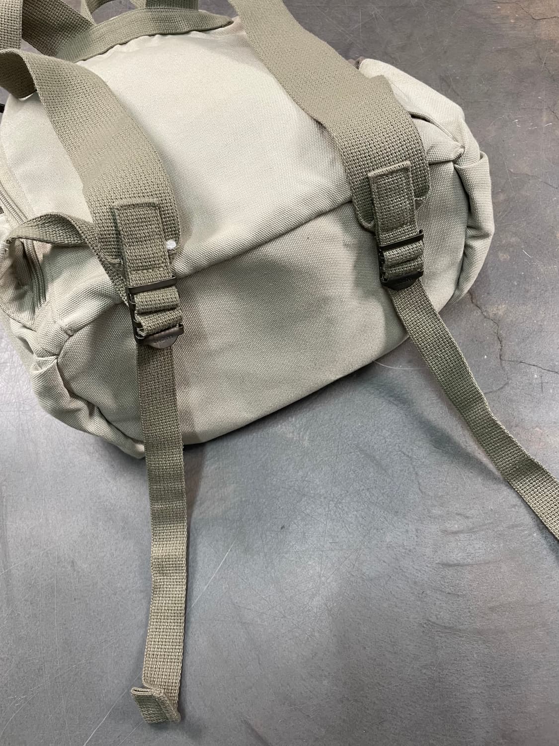 빈티지 멀티포켓 백팩 상품이미지8