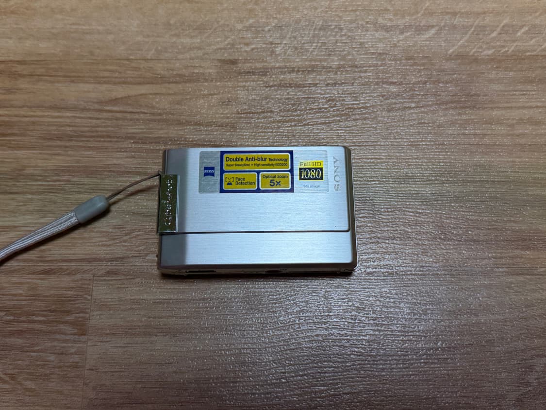 소니 사이버샷 DSC-T100 디카 팝니다 상품이미지1