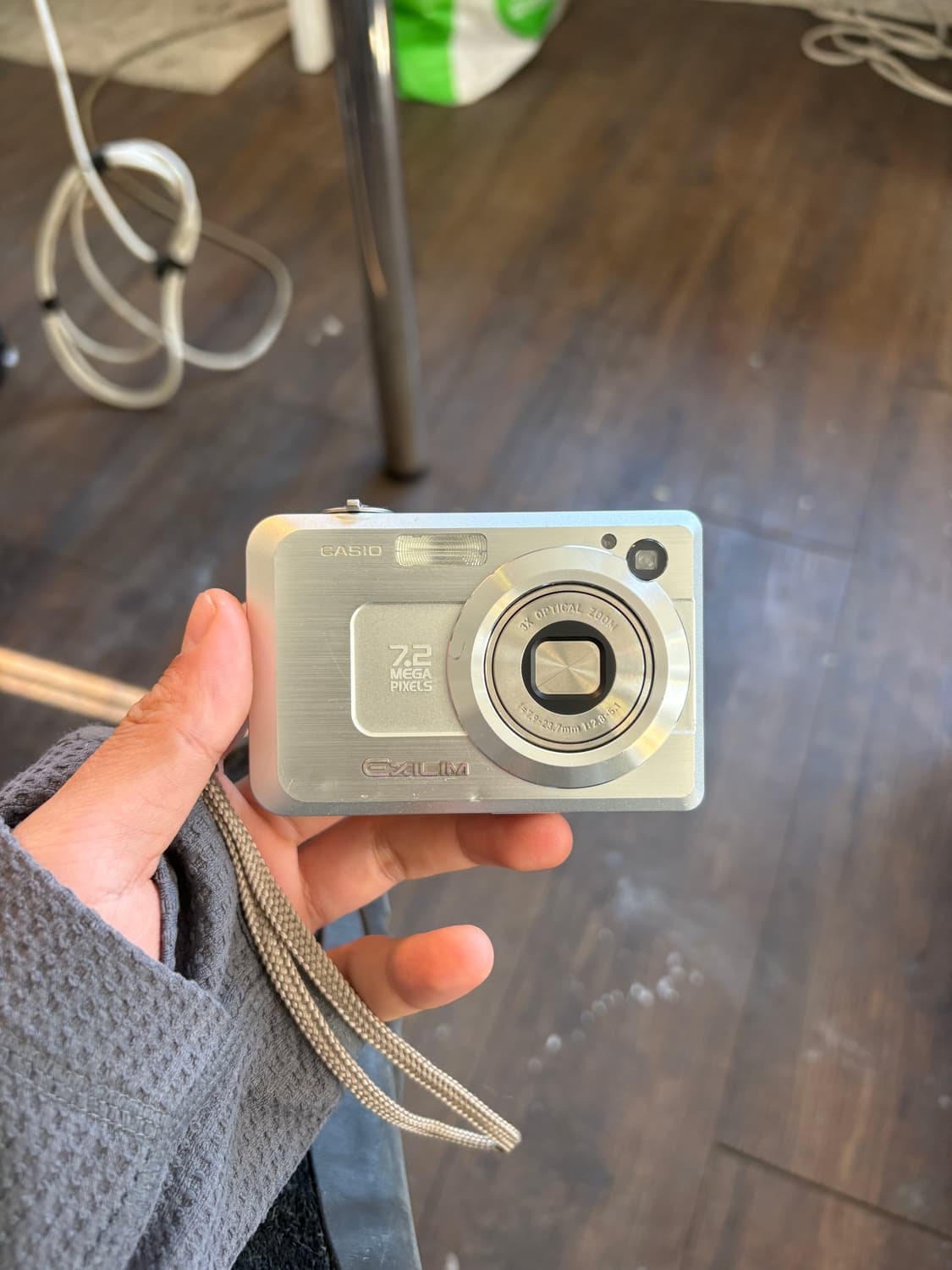 카시오 엑실림 ex z750 디지털카메라 상품이미지1