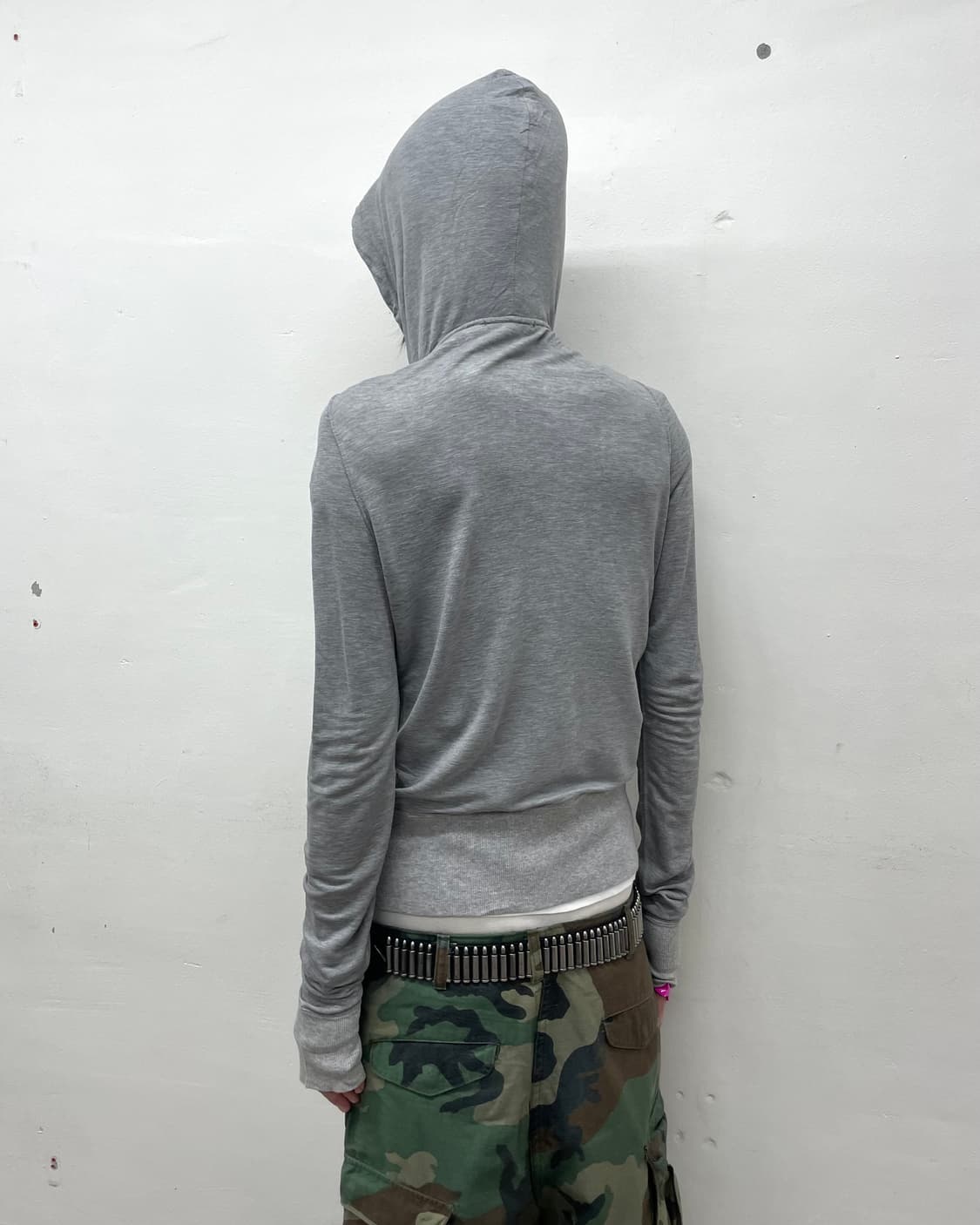Shirring Long-Sleeved Gray Hooded Zip-Up 상품이미지6