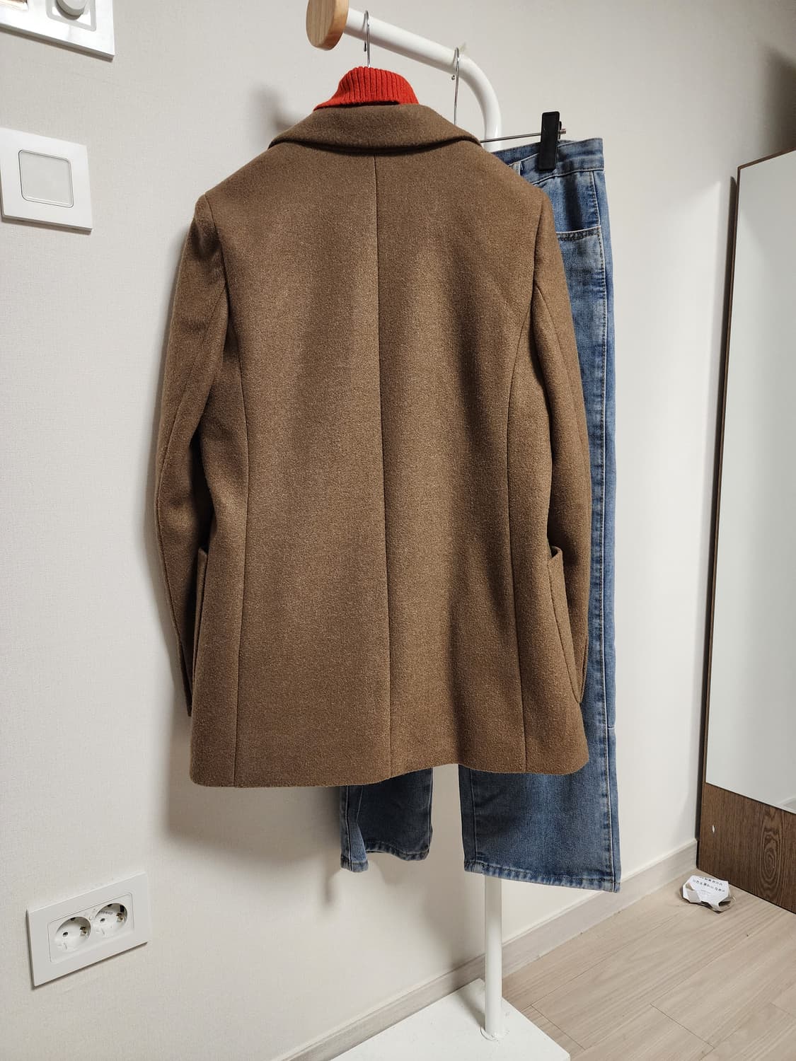 오조크 OZOC 브라운 색상 자켓 코트  상품이미지2