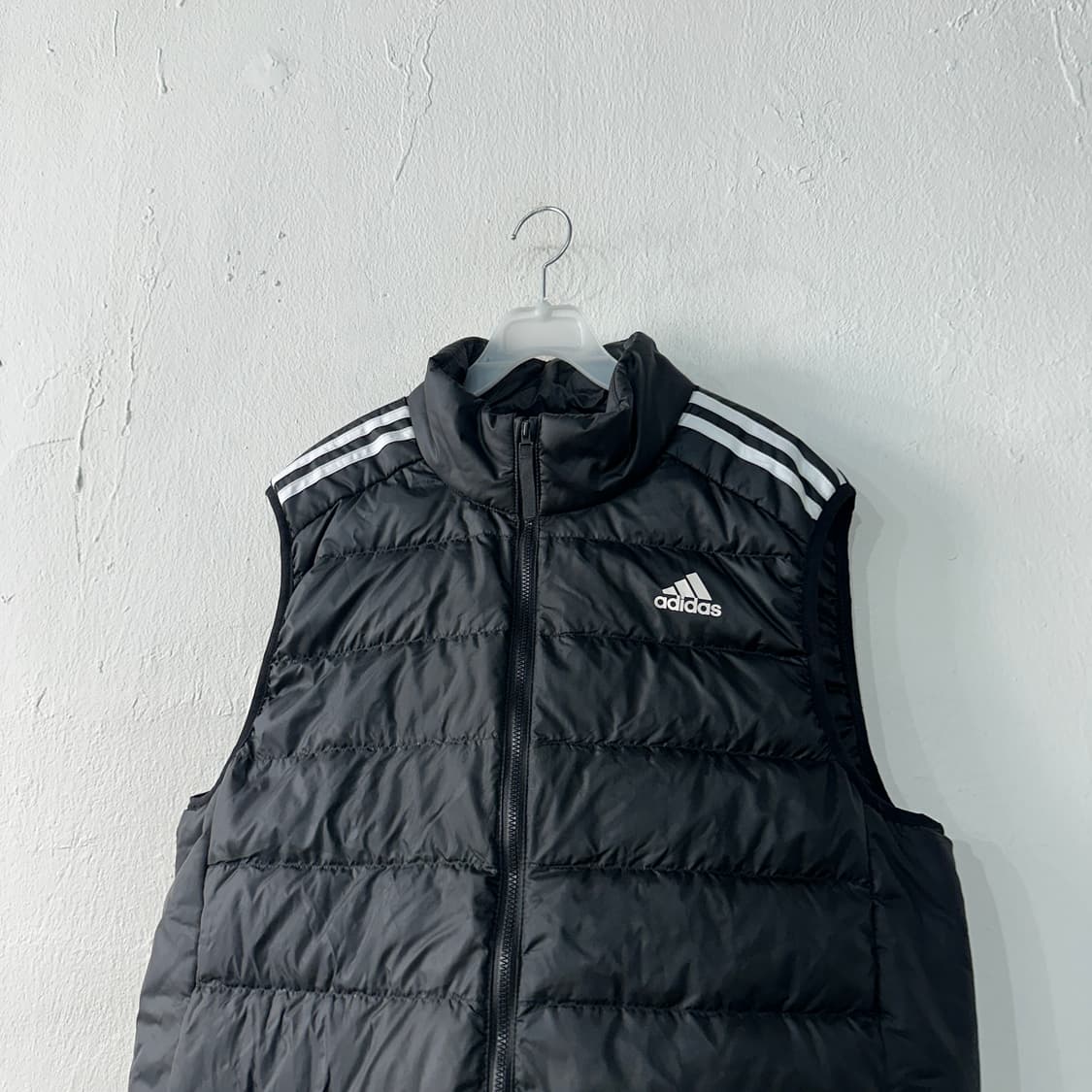 아디다스 덕다운 패딩조끼 XXL 상품이미지2