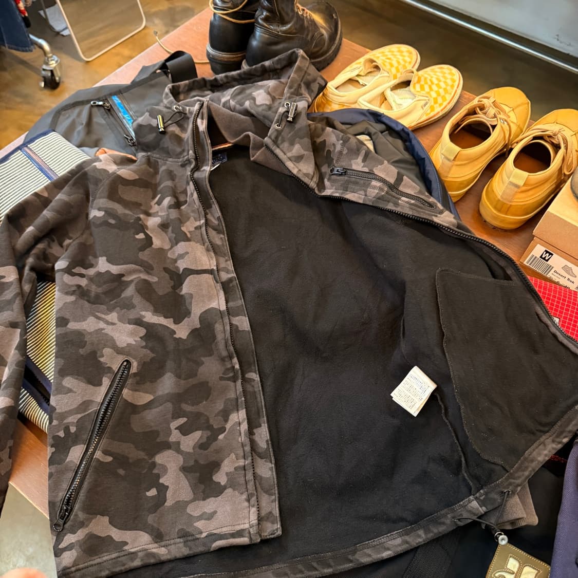 빔즈 하트 다크 우드랜드 카모플라쥬 후드집업자켓 상품이미지8