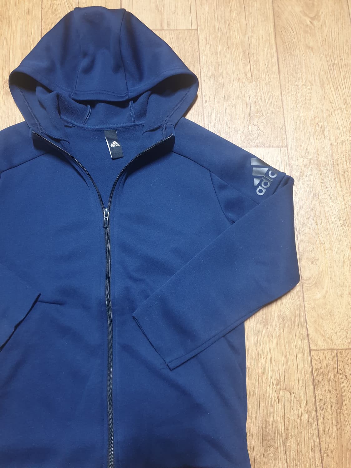 1219 아디다스 운동복 후드집업 90 사이즈입니다 상품이미지3