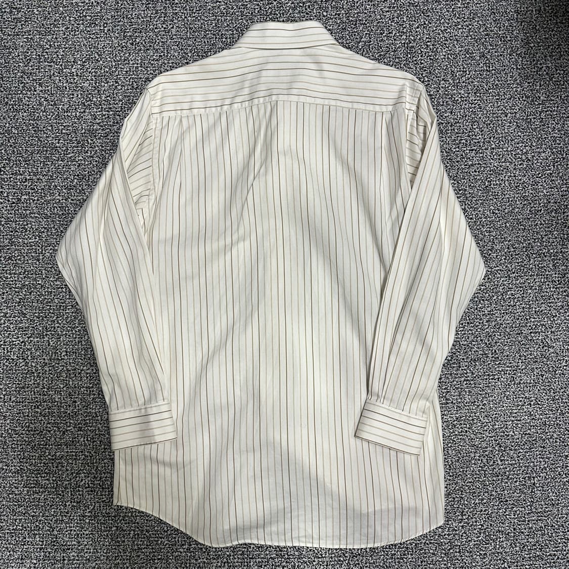 (100) 닥스 스트라이프 긴팔 셔츠 상품이미지3