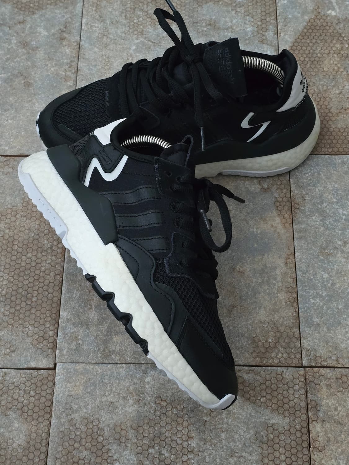 (225)아디다스 나이트 조거 블랙 카본  상품이미지6