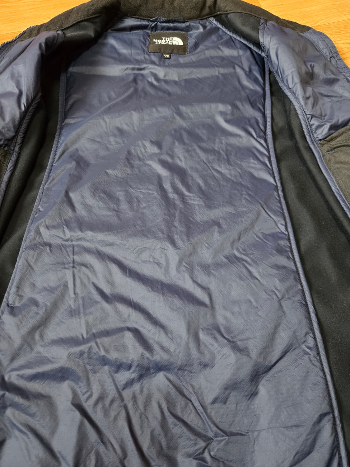 노스페이스 남성 엑셀로프트 누빔패딩 조끼 상품이미지4