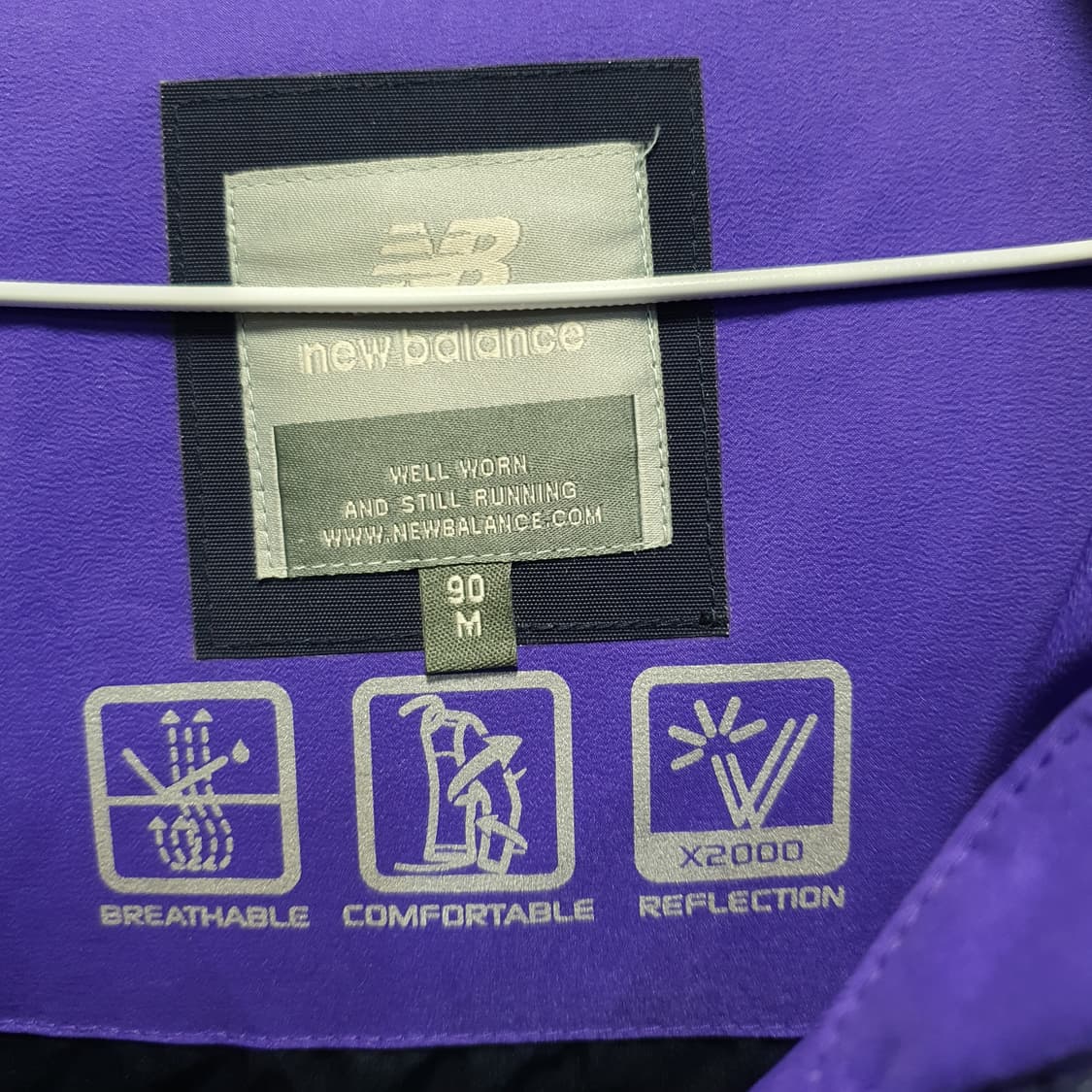 뉴발란스 남성 덕다운 스카치리플렉티브 로고 패딩  상품이미지8