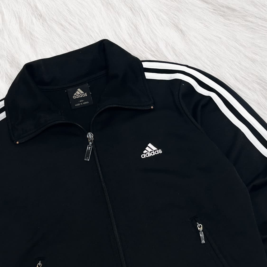 아디다스 자수로고 블랙 삼선 져지 상품이미지6
