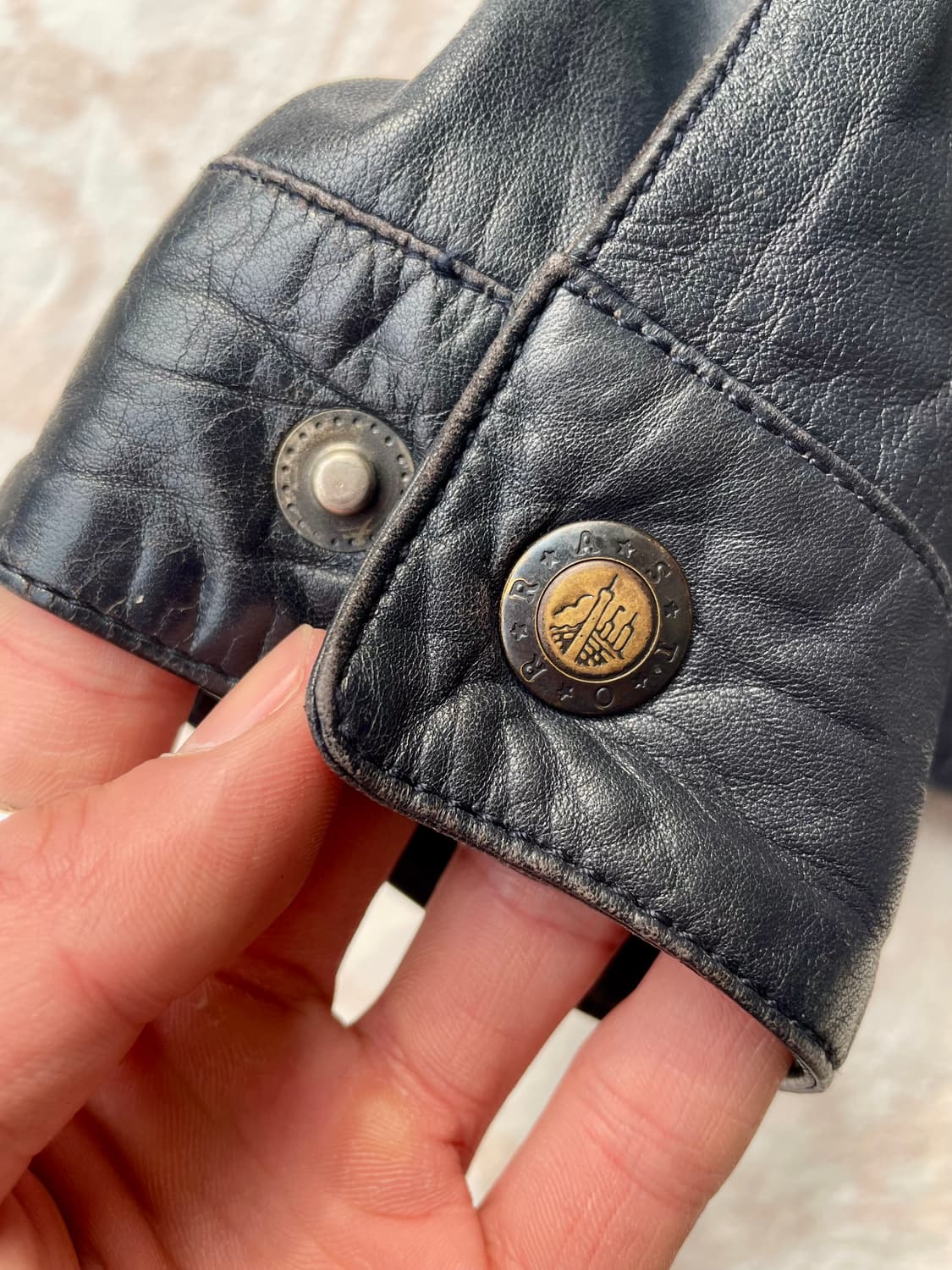 다크네이비 웨스턴 레더자켓 made in spain 상품이미지5