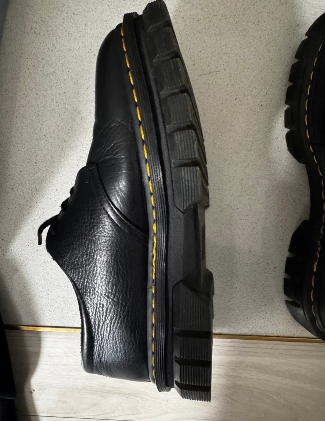 닥터마틴 오드릭 270 상품이미지1