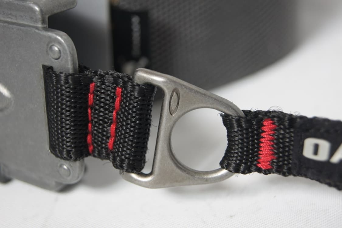 OAKLEY 세련된 버클벨트 상품이미지4