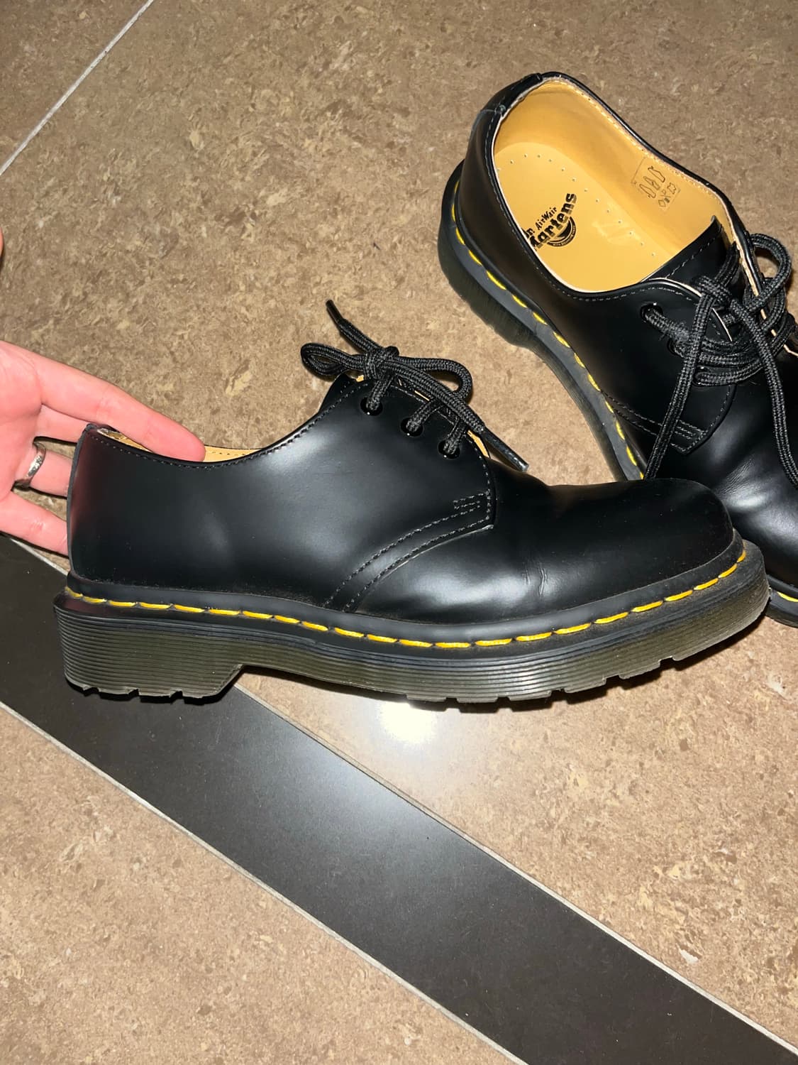 닥터마틴 1461 스무스 3홀 230 상품이미지2