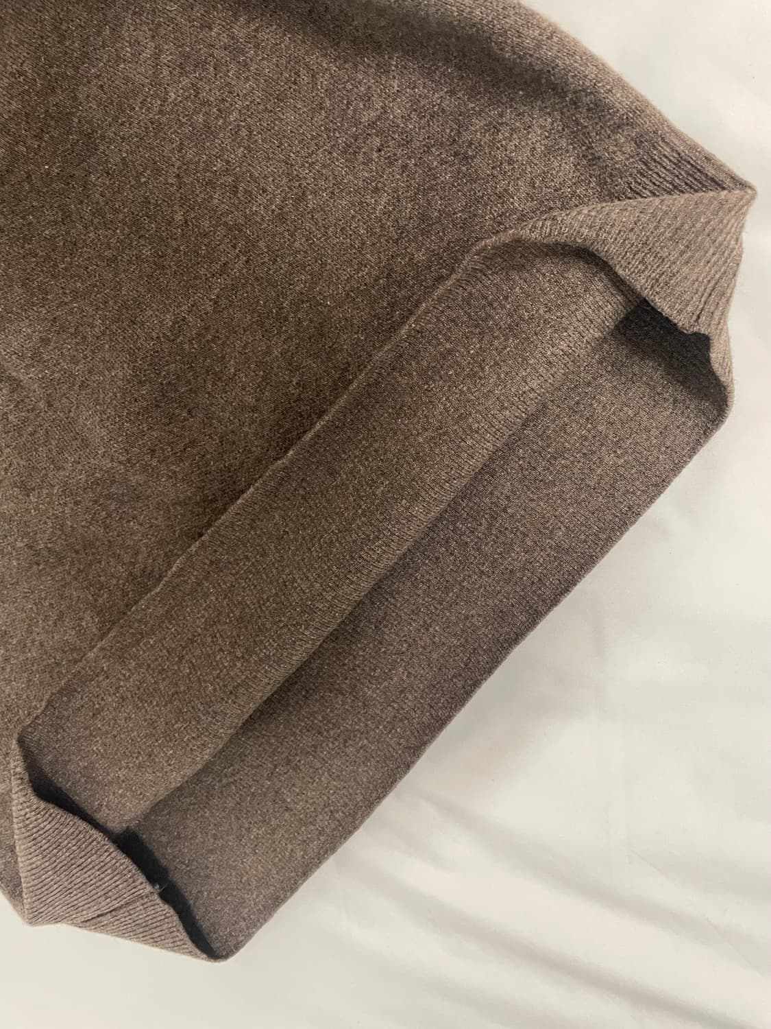 [L] 999휴머니티 니트 브라운 상품이미지5