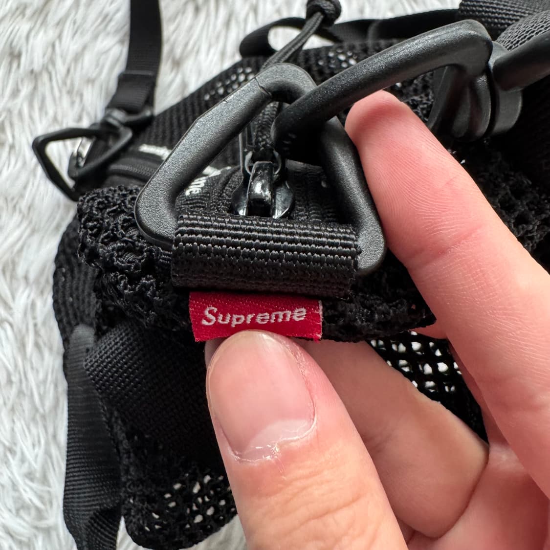SUPREME 일본빈티지 슈프림 메쉬 미니 더플백 블랙 23ss 가방 상품이미지6