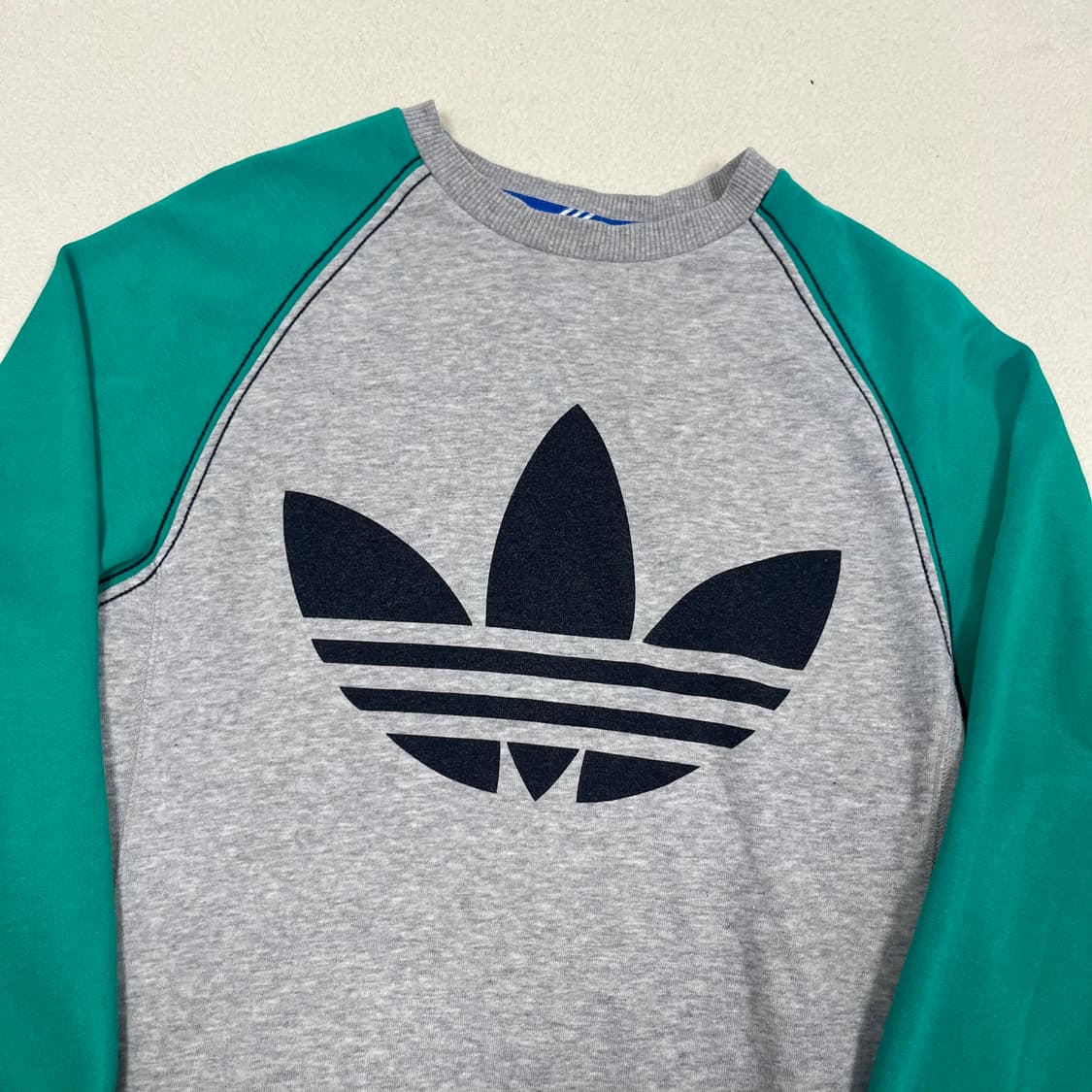 Adidas green raglan trefoil sweatshirt 상품이미지6