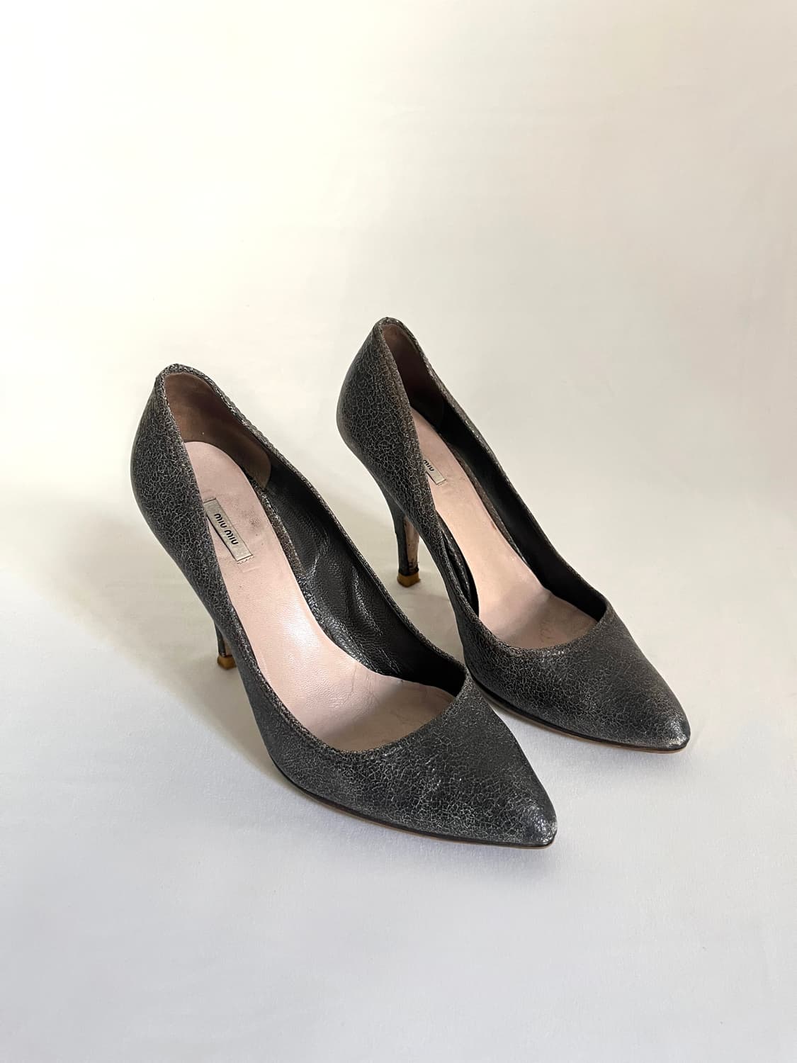 MiuMiu Cracked Leather heels 상품이미지4