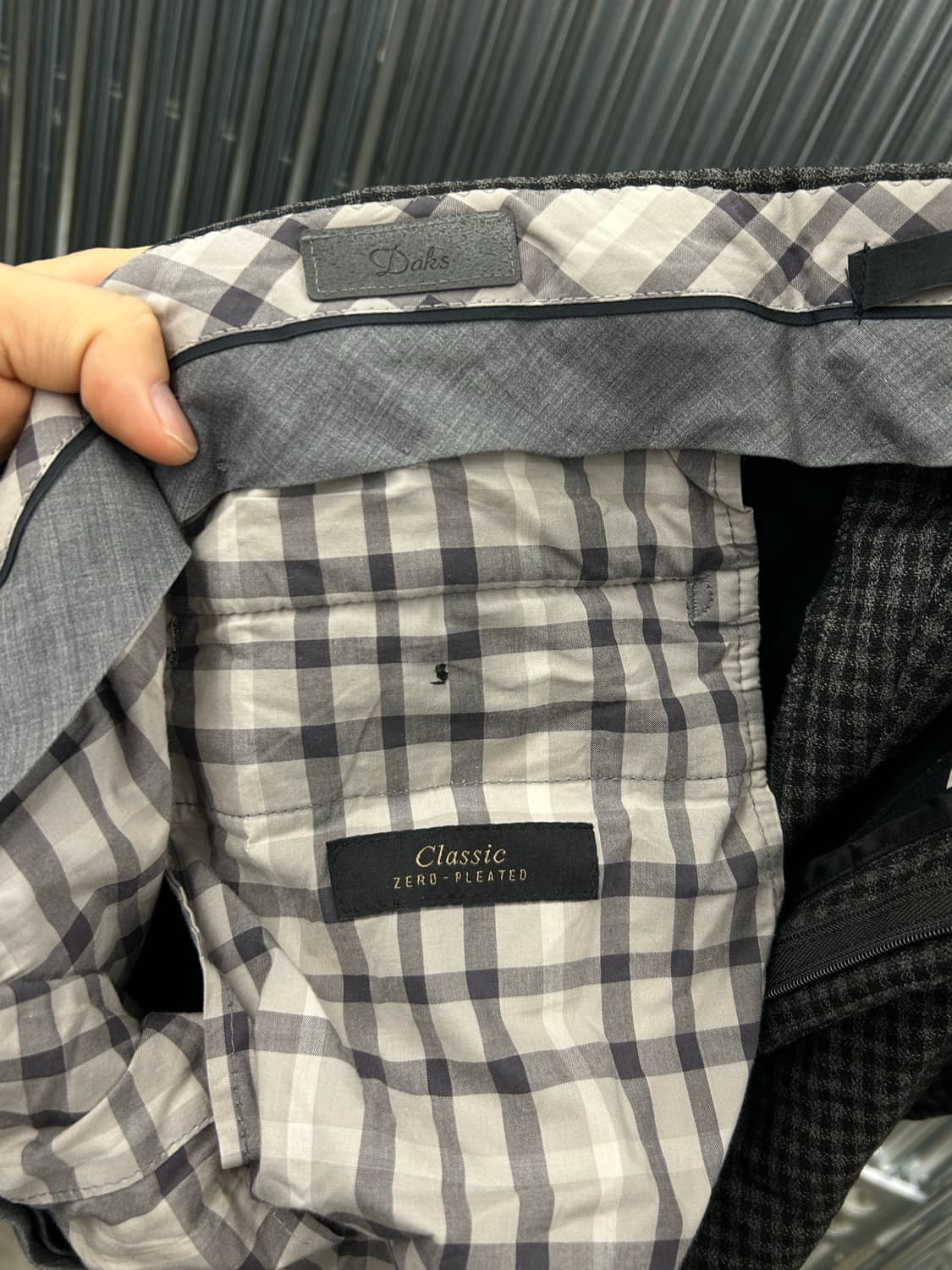 DAKS 클래식 캐시미어 혼방 슬랙스 상품이미지7