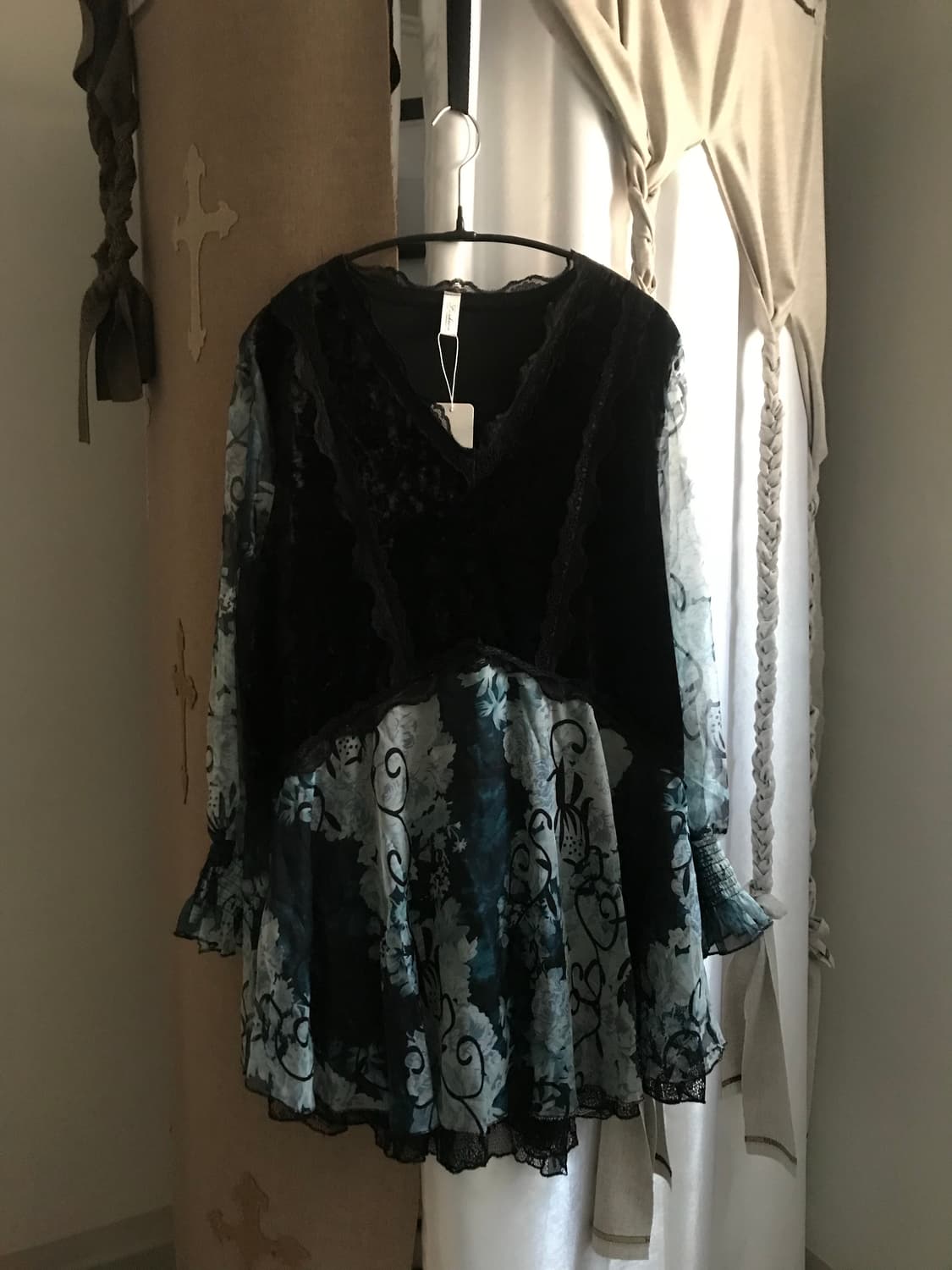 vintage velvet pattern one-piece 상품이미지6