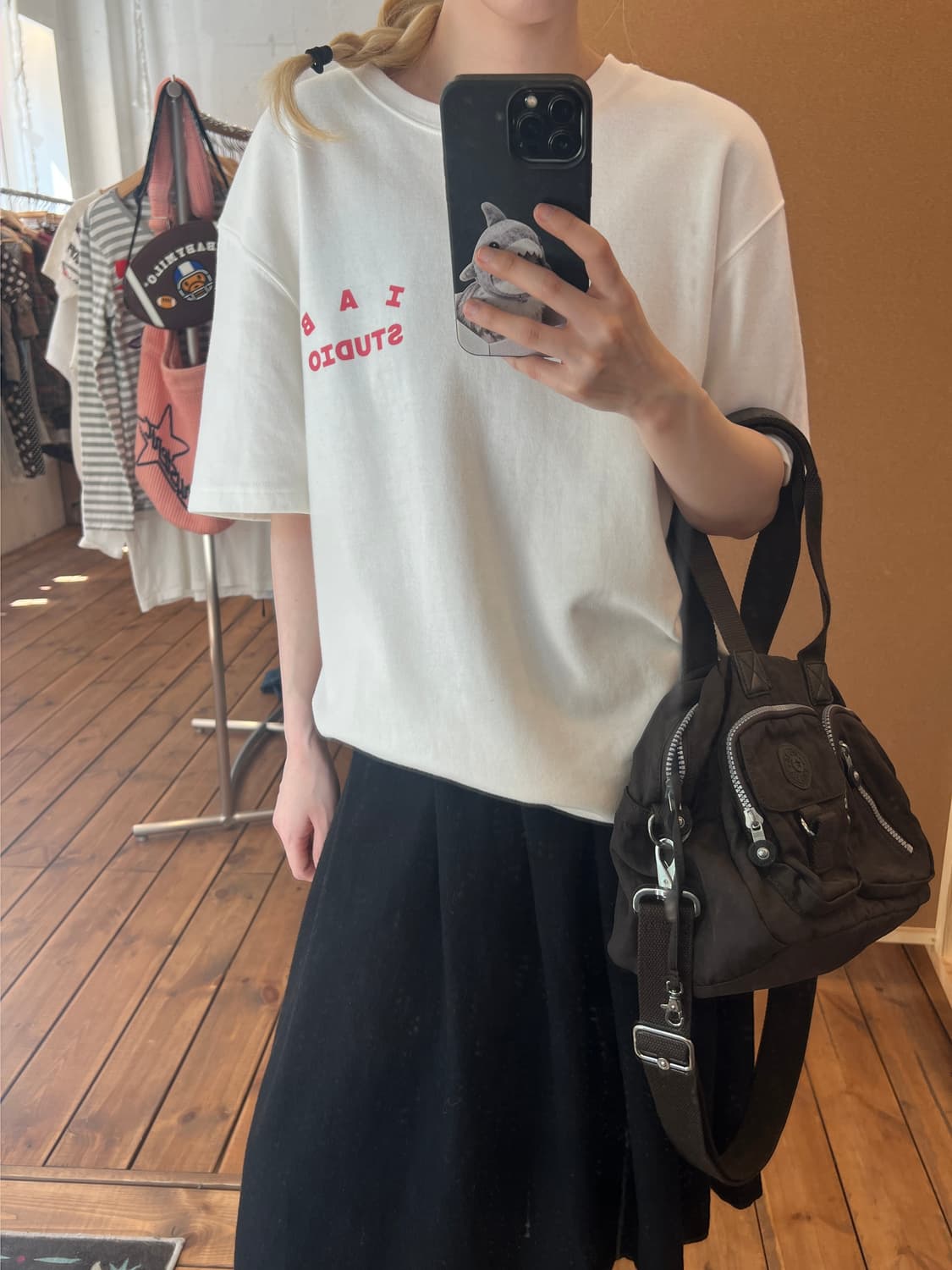 IAB 스튜디오 베이직 화이트 반팔 상품이미지4