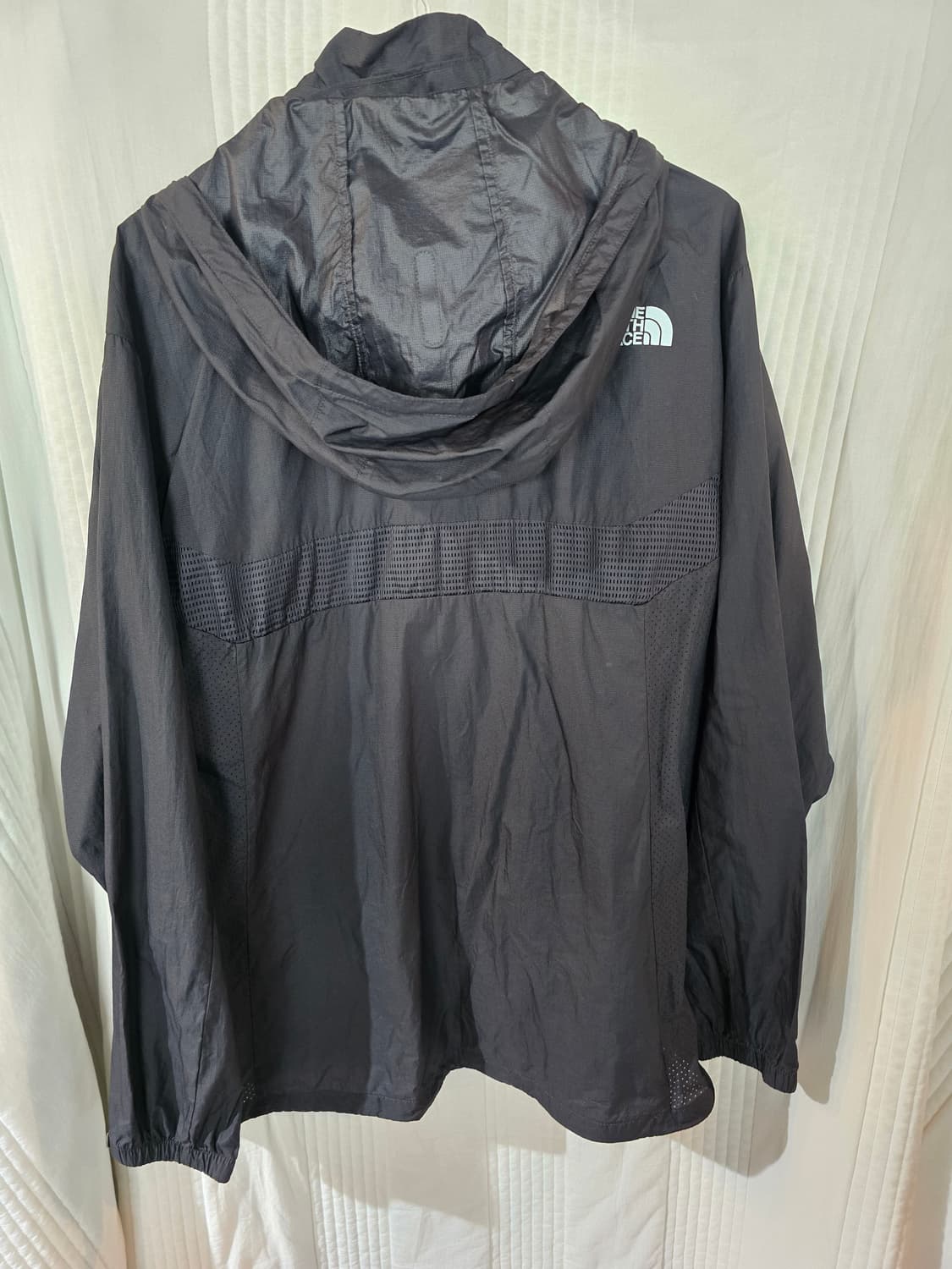 노스페이스 오버핏 바람막이 상품이미지3