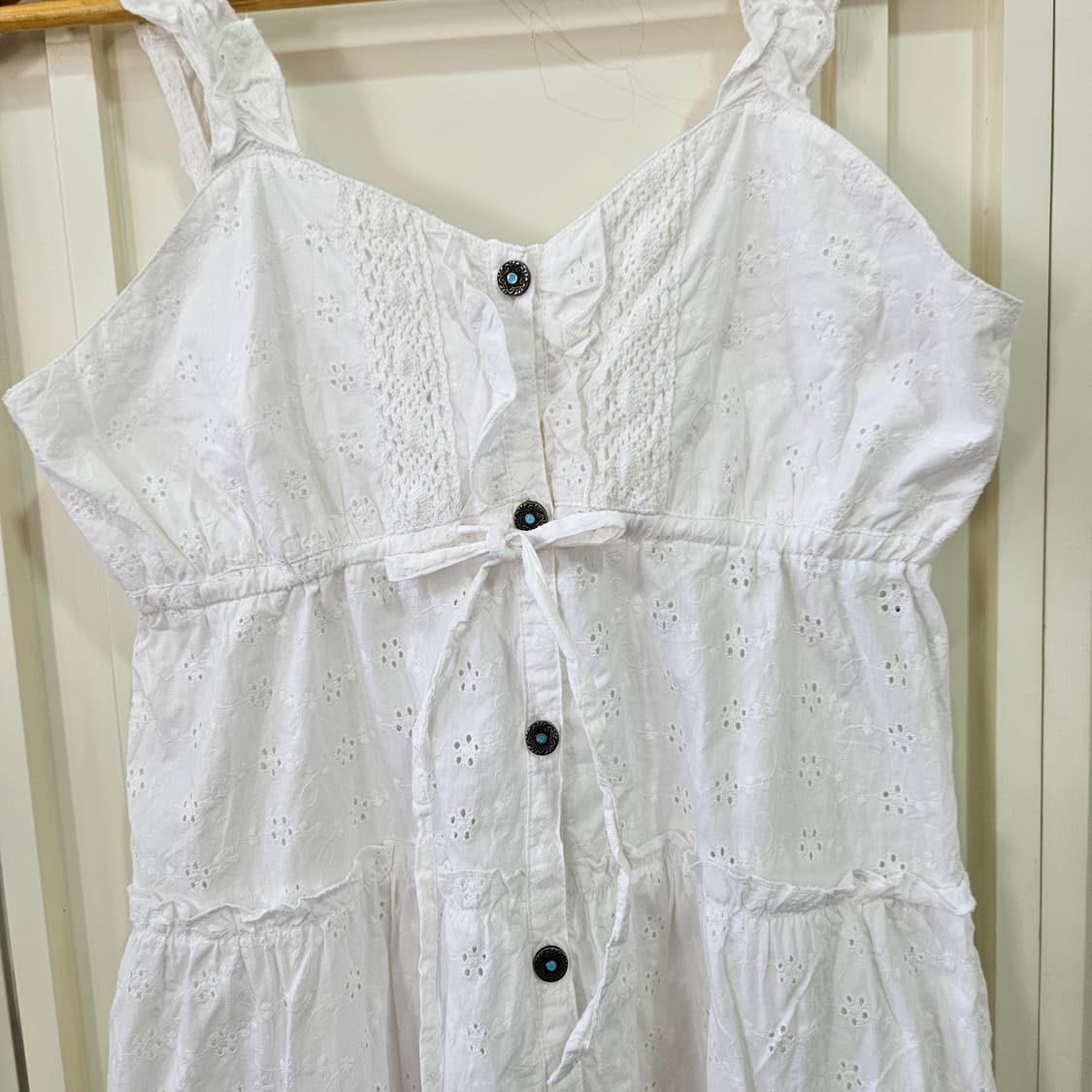 화이트 펀칭 코튼 레이스 원피스 상품이미지4