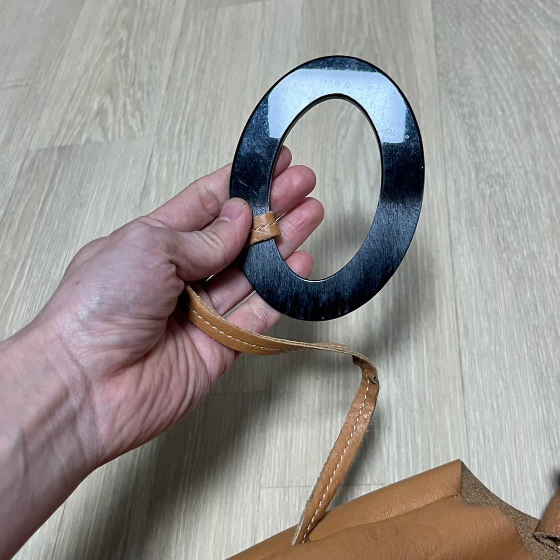 (OS) 천연가죽 100% 소가죽 공방 핸드메이드 카멜 클러치 토드백 상품이미지7