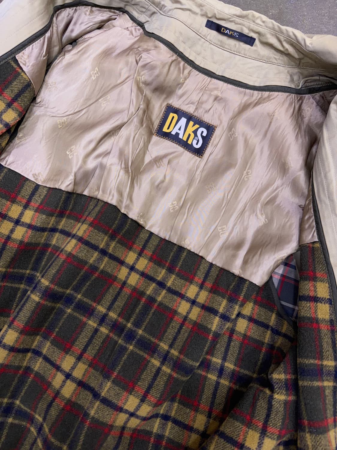 닥스 클래식 벨트 트렌치코트 베이지 103 상품이미지8