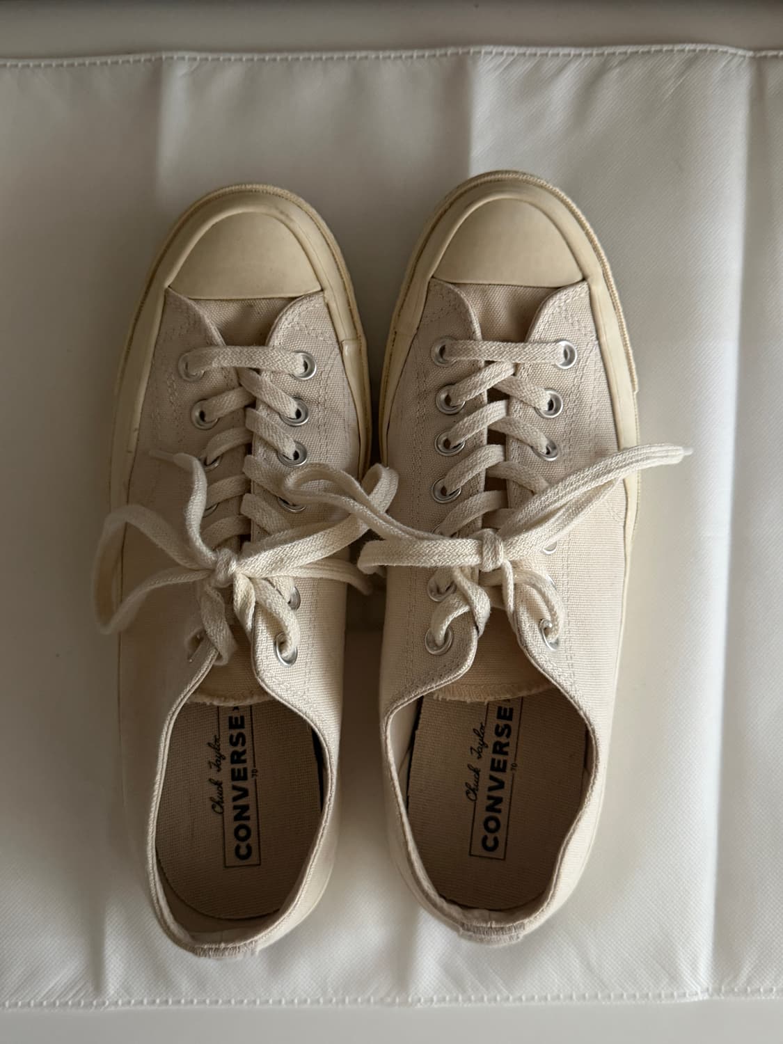 컨버스 척테일러 로우 아이보리 265 상품이미지1