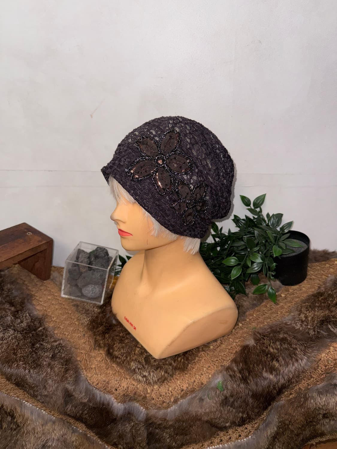 Ash purple floral lace beads beanie 상품이미지2