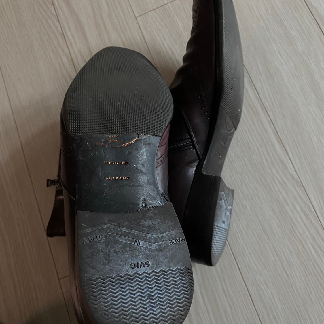 [260] 프라다 메인라인 집업 윙팁 부츠 상품이미지6