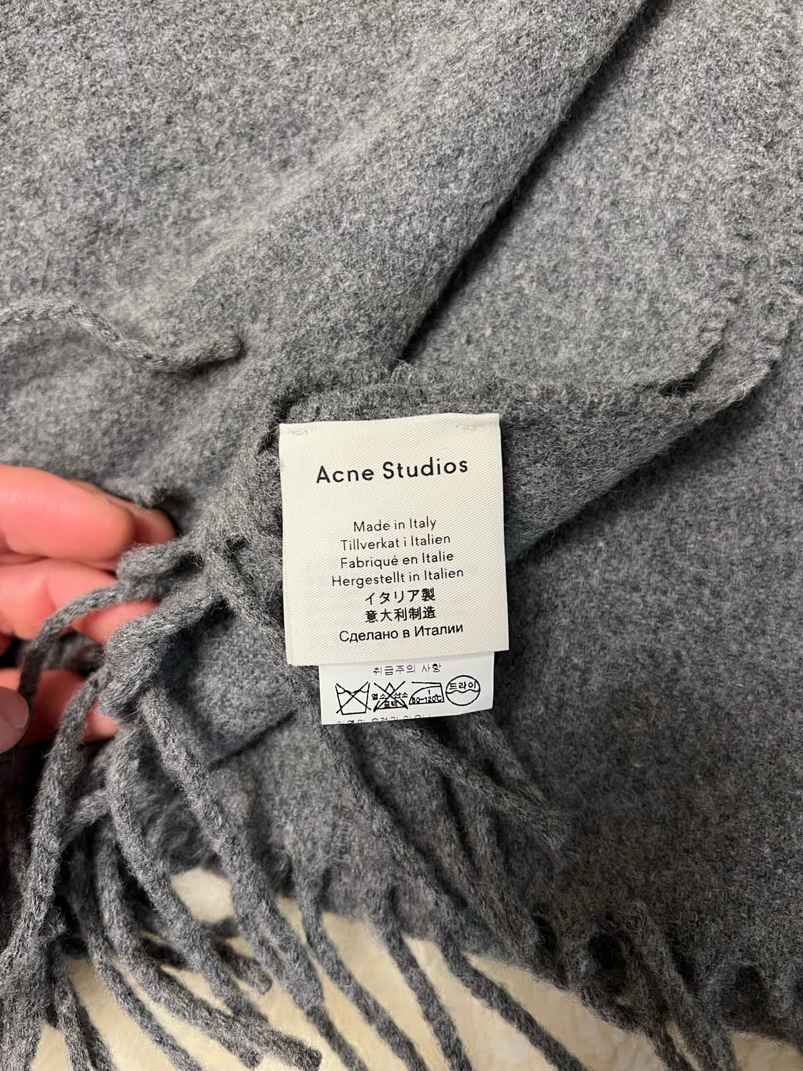 아크네스튜디오 울 머플러 (백화점 구매) 상품이미지2