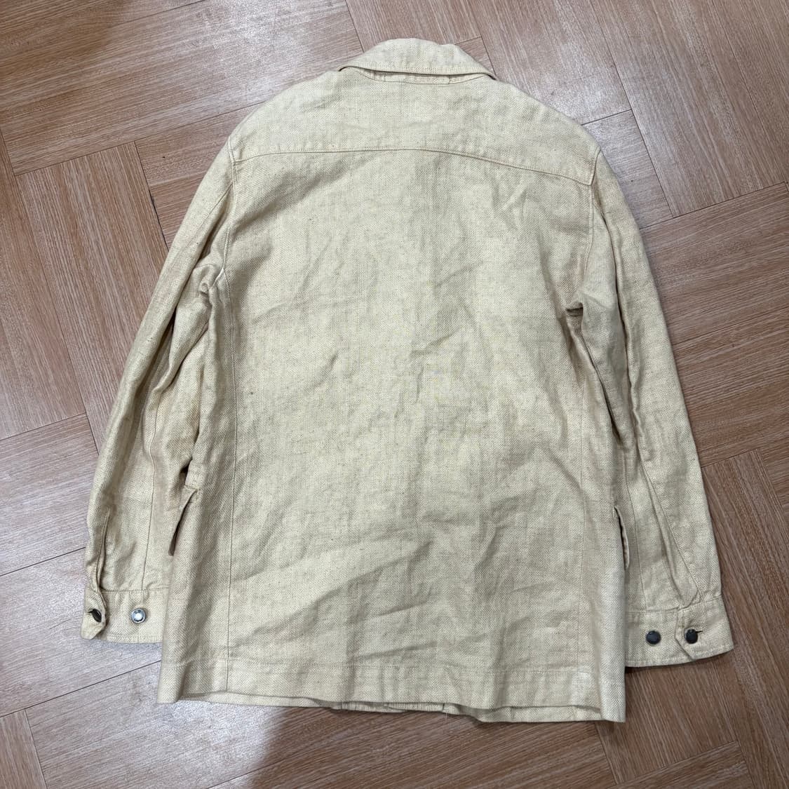 씨피컴퍼니 리넨 라이트 베이지 필드 자켓 상품이미지7