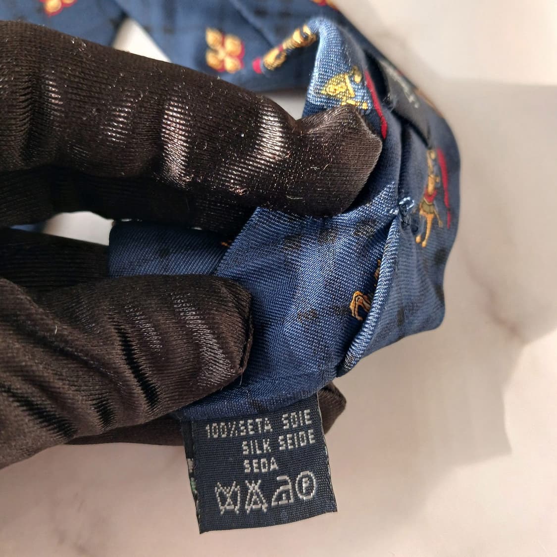 버버리 실크 블루 기사 패턴 넥타이 9.4cm A-~B등급 A19058
 상품이미지9