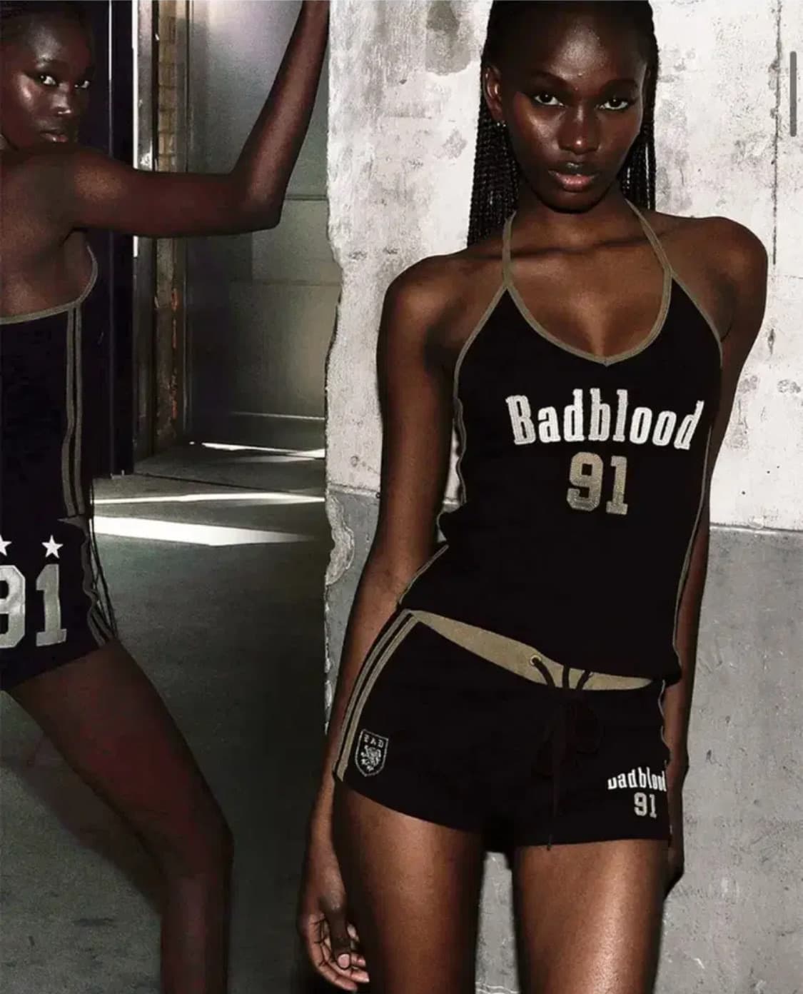 배드블러드 빈티지 클럽 홀터 탱크 쇼츠 세트 블랙 상품이미지3