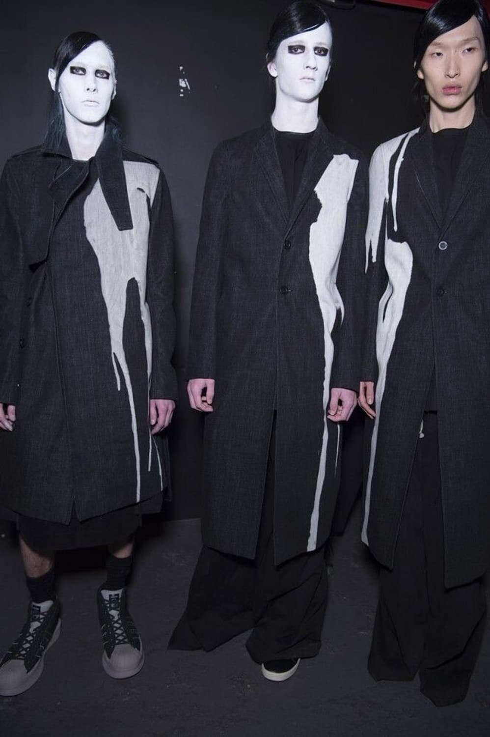 릭오웬스 2016FW 런웨이 보미트 모로 코트 상품이미지3