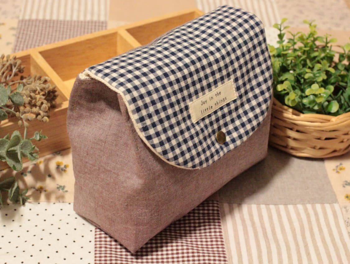 핸드메이드 네이비체크 박스 파우치 상품이미지1