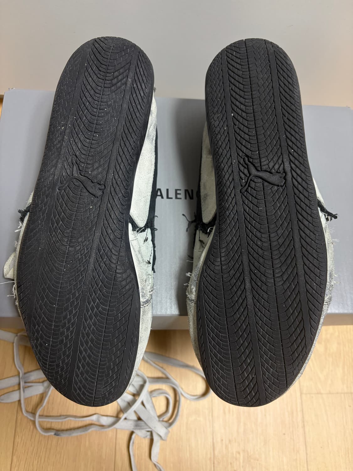 발렌시아가와 푸마 스피드캣 원아웃 커스텀 42 상품이미지9